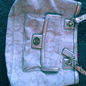 Coach shoulder bag